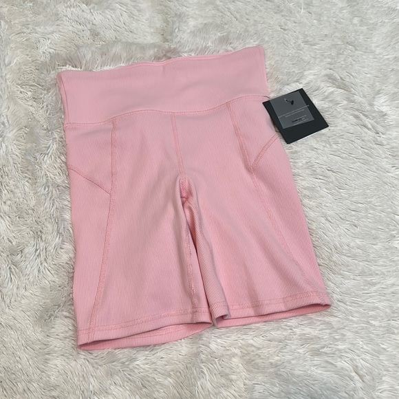 Marika Pants - 💄NWT Cycle House by Marika Ribbed Bike Shorts